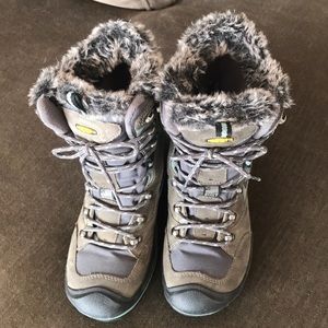 Keen women's Durand Polar Waterproof boots